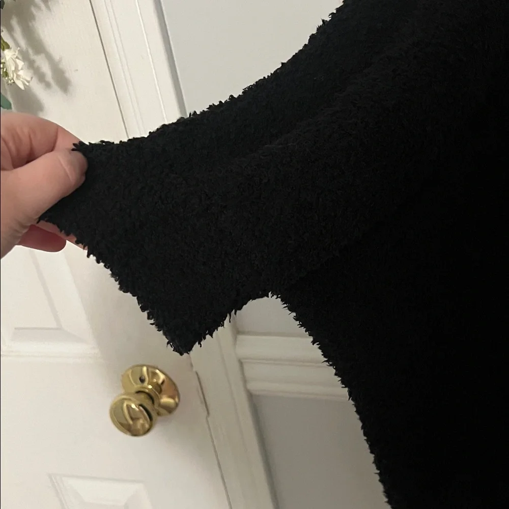 Big Blanket Co Black Fleece Blanket Premiere Plush Wrap - Picture 6 of 10